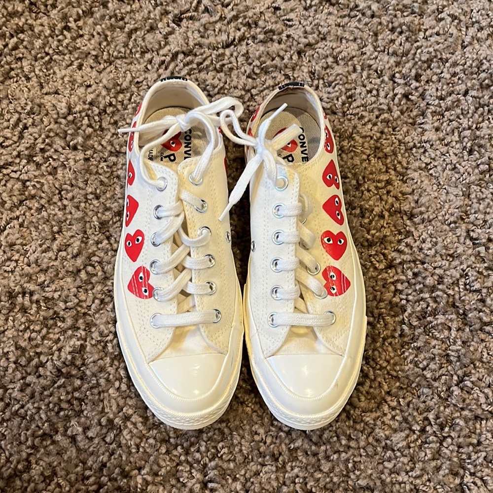Comme does Garçons converse